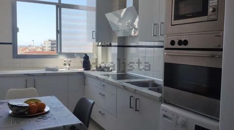 Foto 2 de Piso de alquiler en Barrio Alto - San Félix, Almería Capital