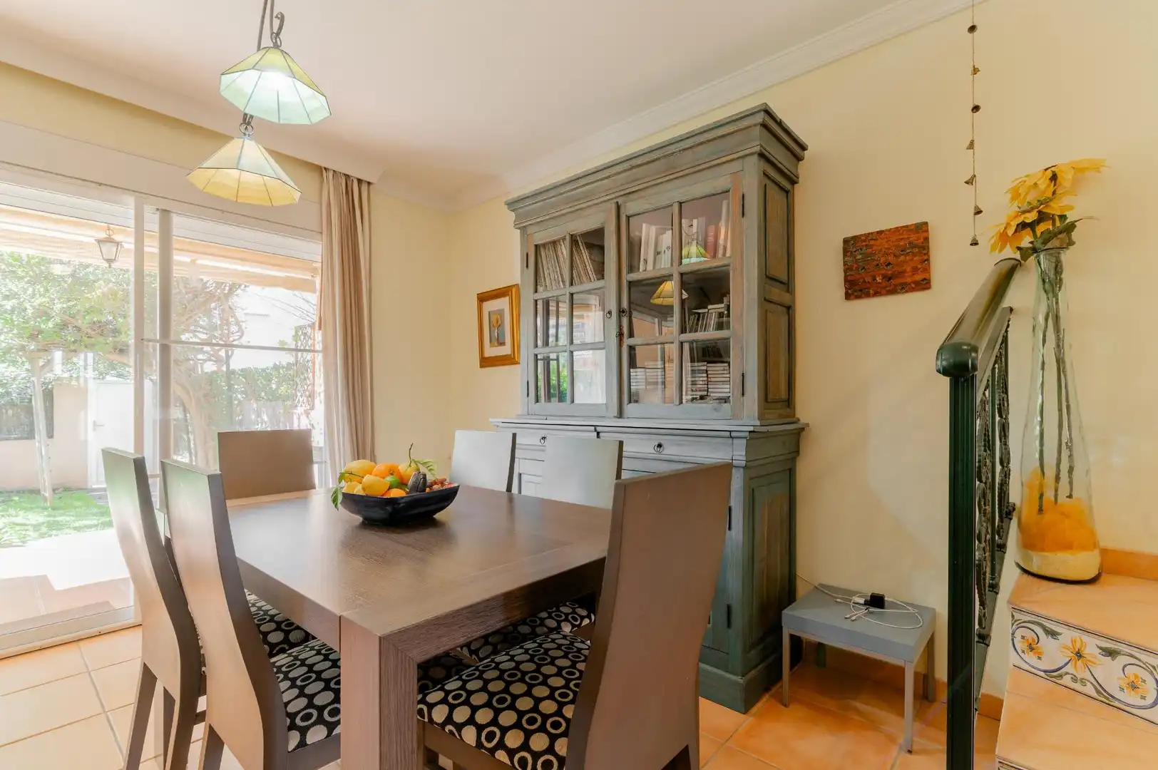 Esszimmer von Einfamilien-Reihenhaus zum Verkauf in Benicasim / Benicàssim mit Heizung, Privatgarten und Terrasse