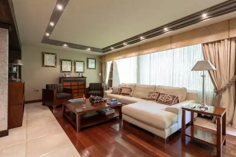 Chalet con piscina en venta en Calahonda, imagen 22
