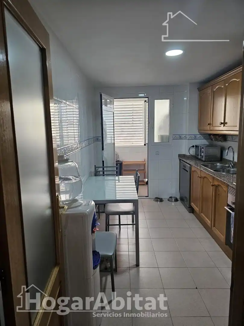 Cuina de Àtic en venda en Castellón de la Plana / Castelló de la Plana amb Aire condicionat, Calefacció i Terrassa