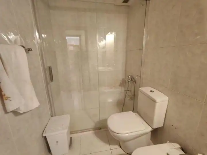 Flat with lift for sale in Calle Calle Conde de Torrecedeira, imagen 20
