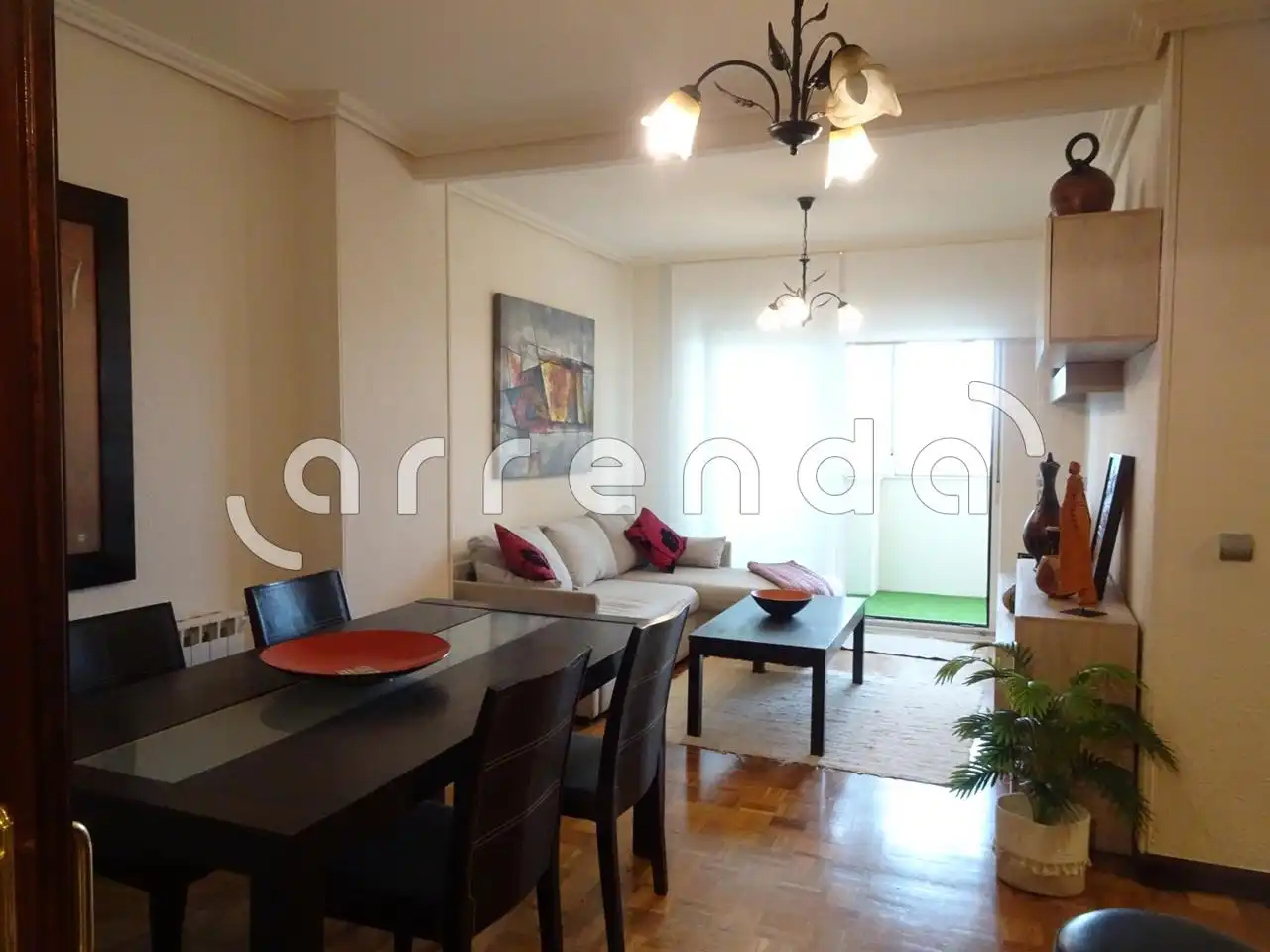 Flat for rent in Del Deporte, Alisal - San Román