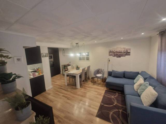 Casa-chalet en Venta en Centre