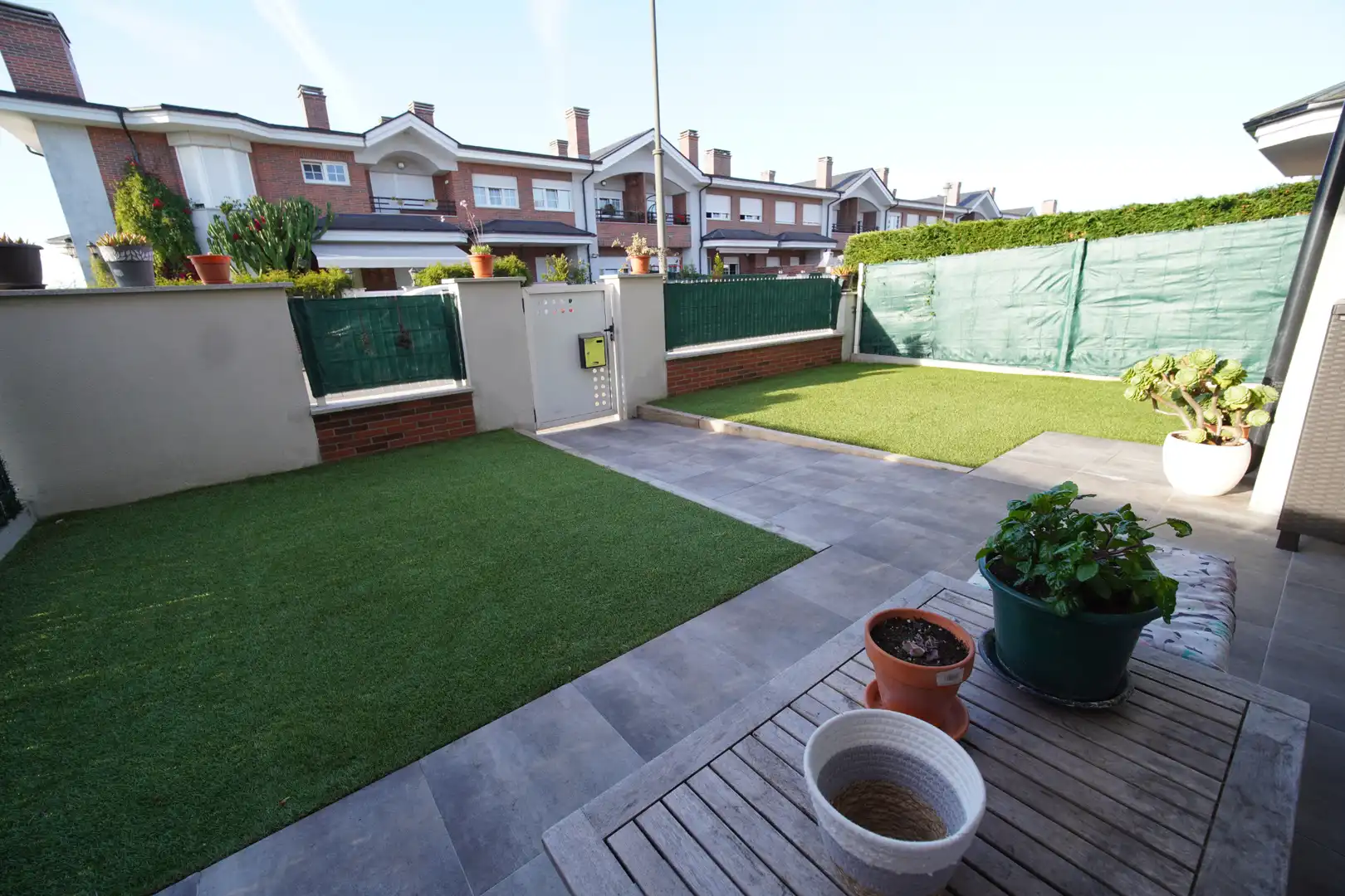 Terrassa de Casa adosada en venda en Corvera de Asturias amb Calefacció, Jardí privat i Parquet