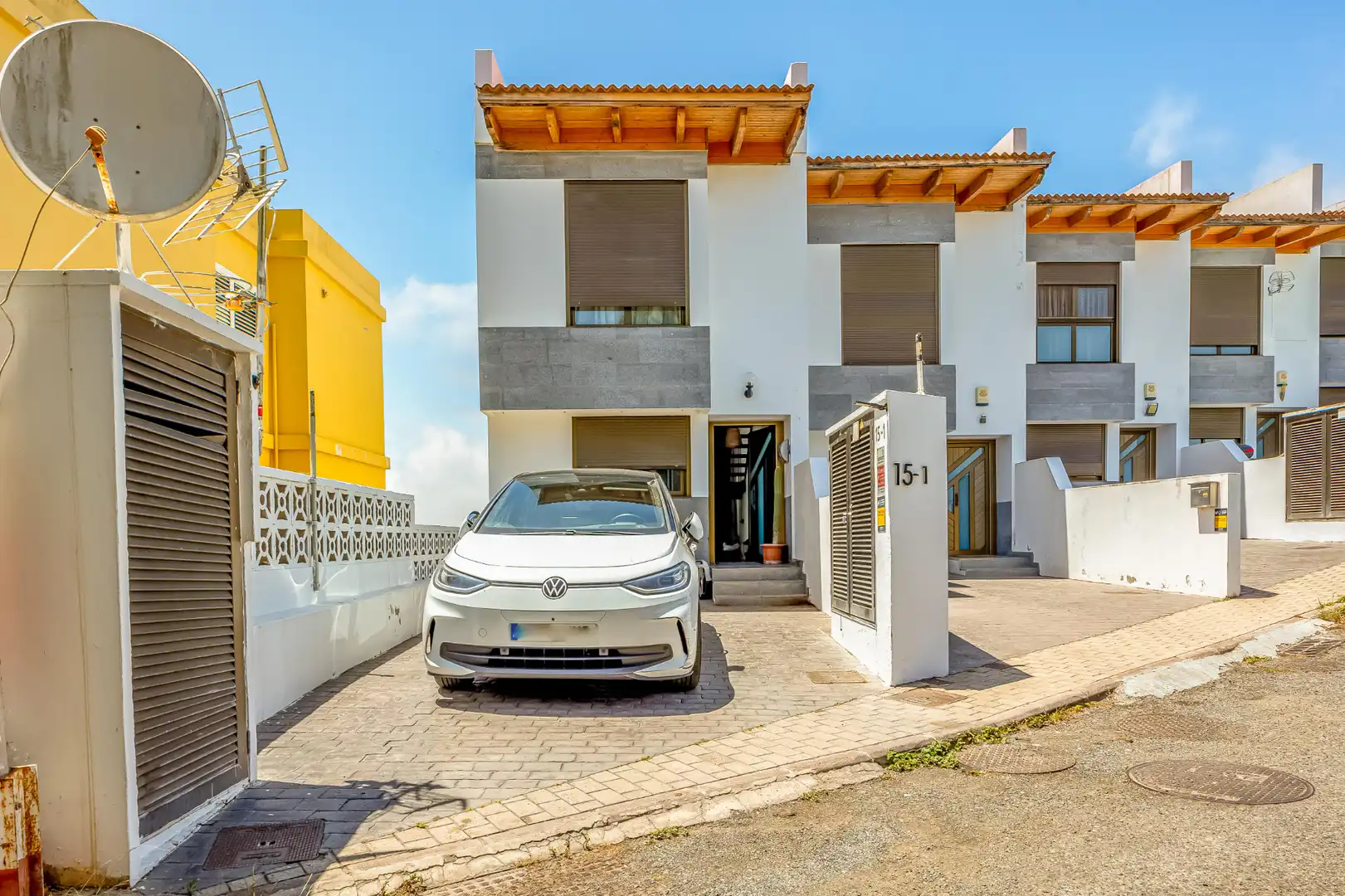 Exterior view of Detached homes for sale in Teror  with Air Conditioner, Heating and Private garden