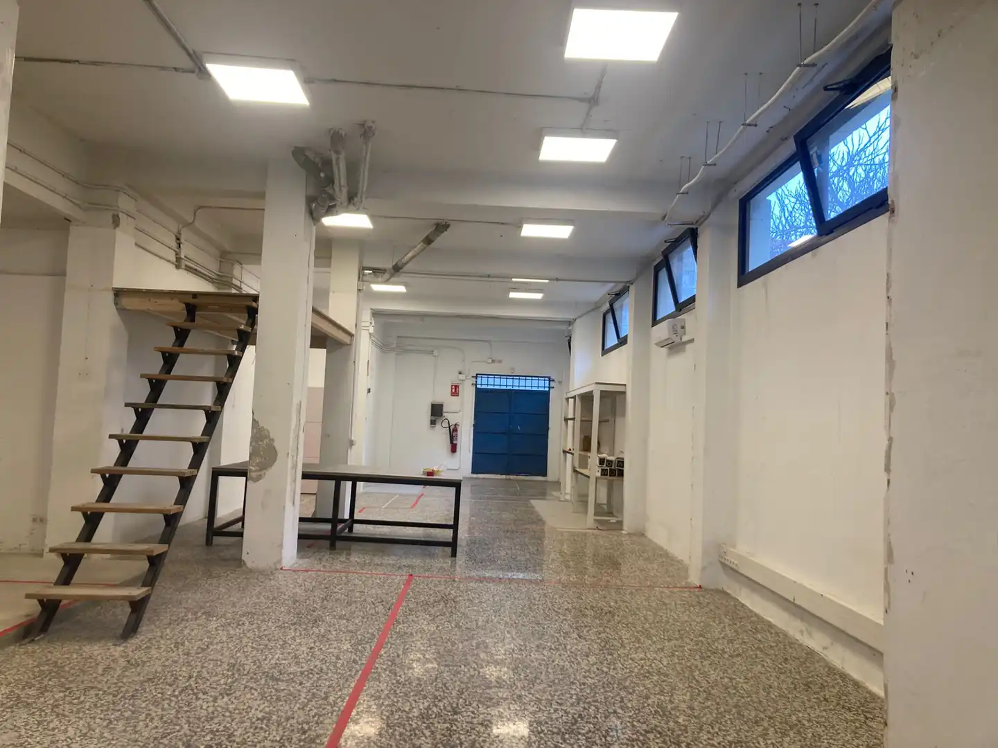 Office for rent in Zaragoza  with Air Conditioner