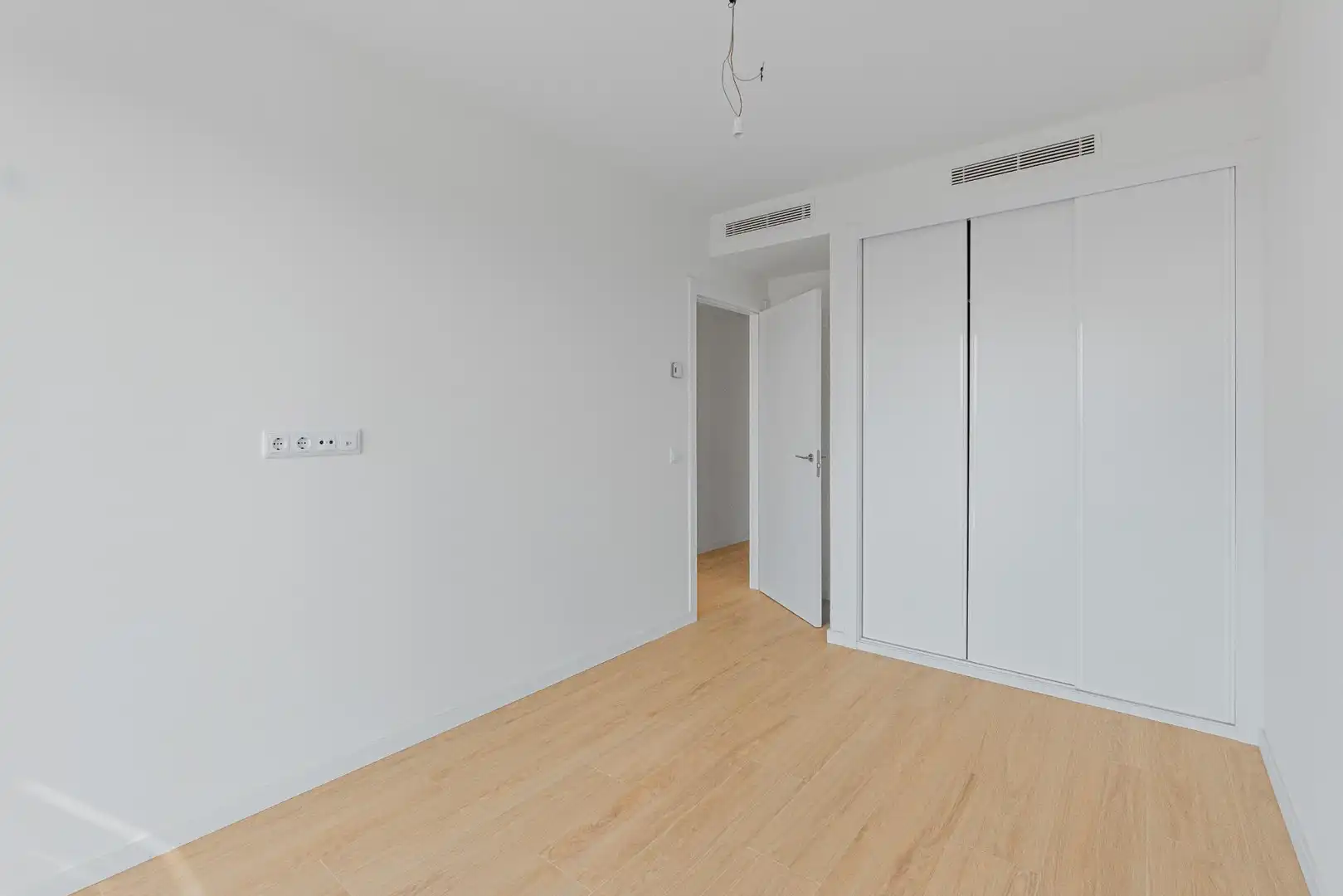 Bedroom of Flat for sale in  Palma de Mallorca  with Air Conditioner, Terrace and Balcony