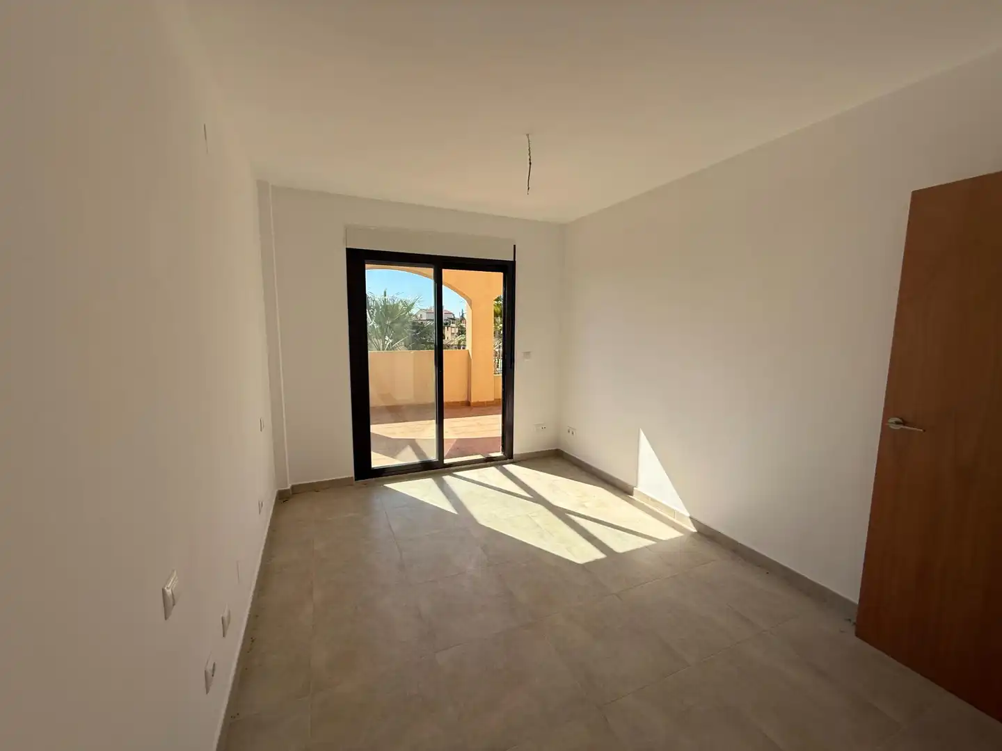 Dormitori de Apartament en venda en Águilas amb Terrassa i Piscina comunitària