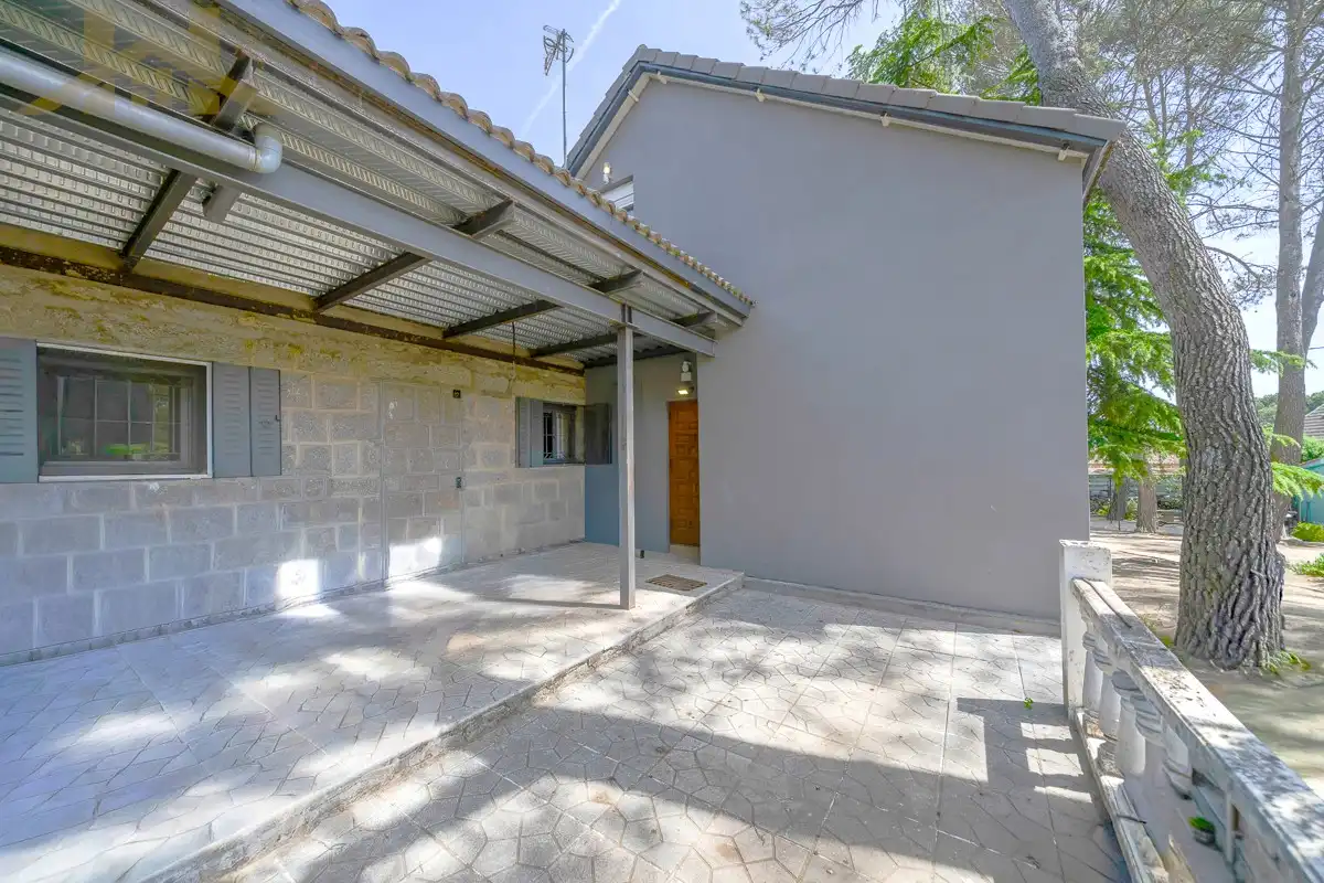 Vista exterior de Casa o xalet en venda en Collado Villalba amb Aire condicionat, Calefacció i Jardí privat