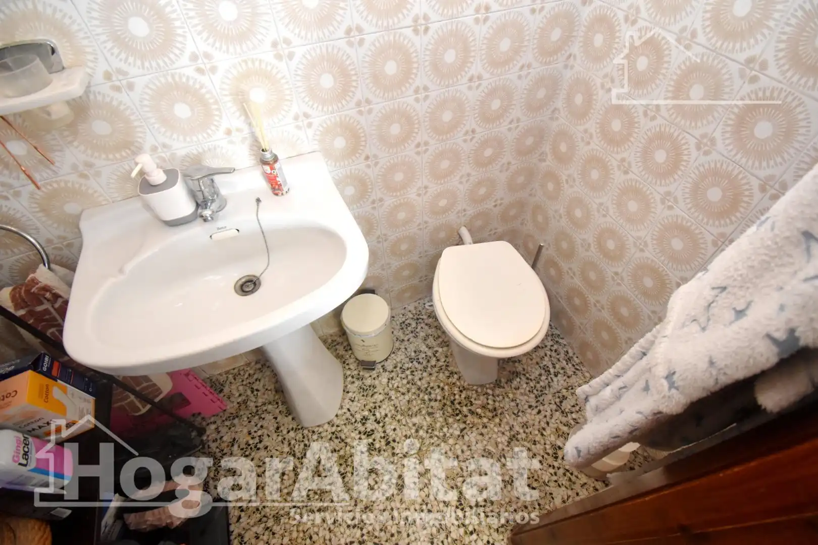 Baño de Piso en venta en Castellón de la Plana / Castelló de la Plana con Aire acondicionado, Calefacción y Amueblado
