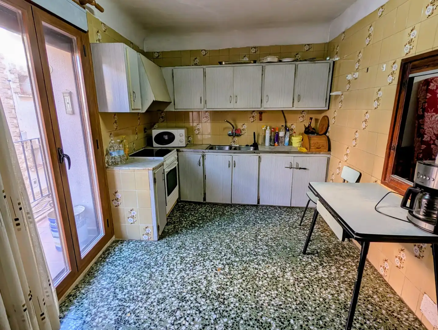 Casa amb terrassa en venda a Ráfales, imagen 5
