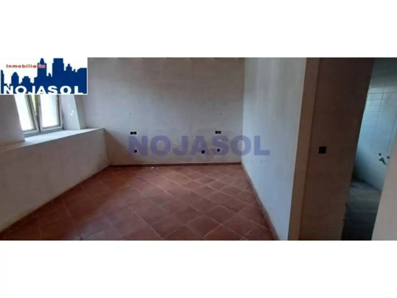 Houses for sale in Noja  with Private garden and Terrace