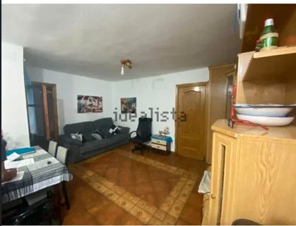 Sala d'estar de Pis en venda en  Madrid Capital amb Calefacció, Jardí privat i Terrassa