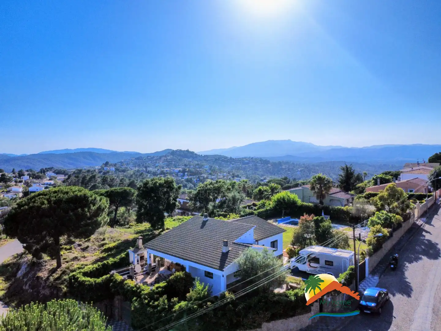 Außenansicht von Haus oder Chalet zum Verkauf in Lloret de Mar mit Heizung, Privatgarten und Terrasse