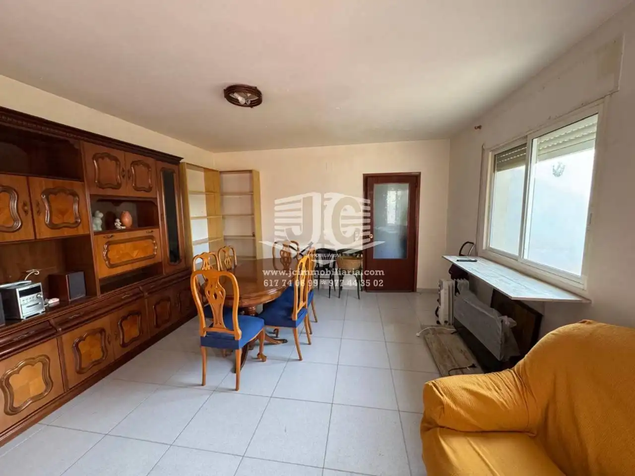 Living room of Houses for sale in Tortosa  with Air Conditioner, Private garden and Terrace