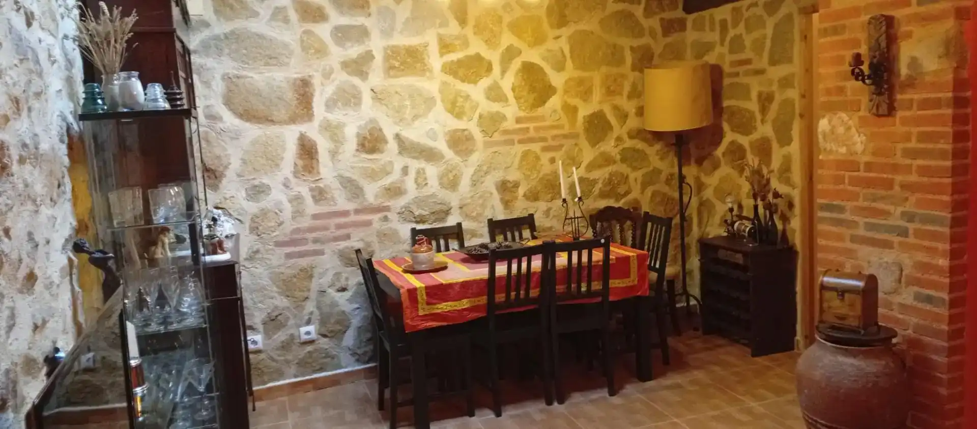 Comedor de Casa o chalet en venta en Morille con Jardín privado, Trastero y Amueblado