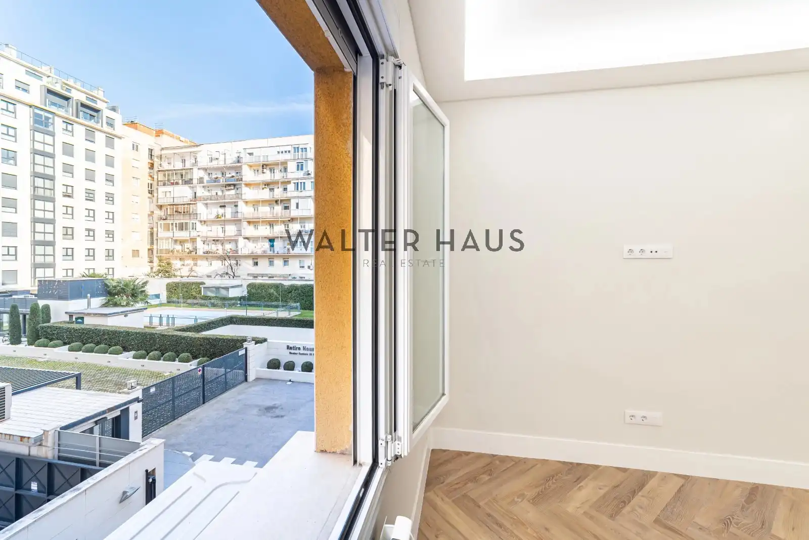 Flat with lift for sale in Calle de Fernán González, imagen 12