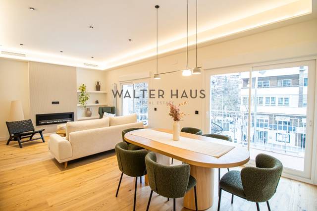 Piso en Venta en Calle de San Bernardo en Trafalgar