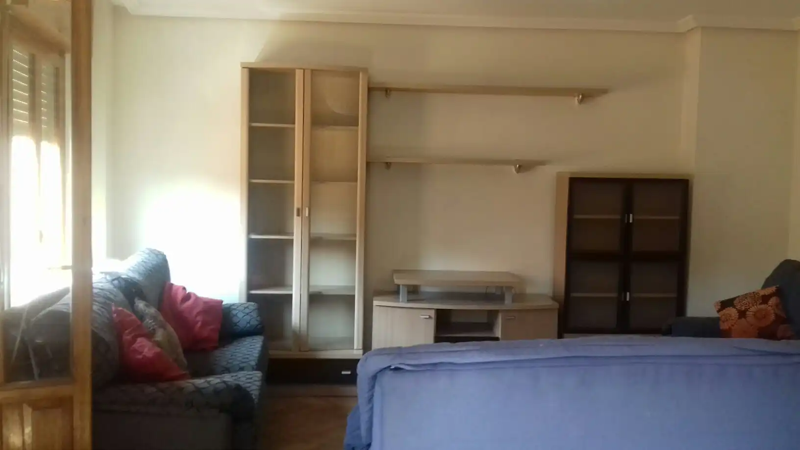 Living room of Duplexes for sale in Segovia  with Heating, Parquet flooring and Furnished