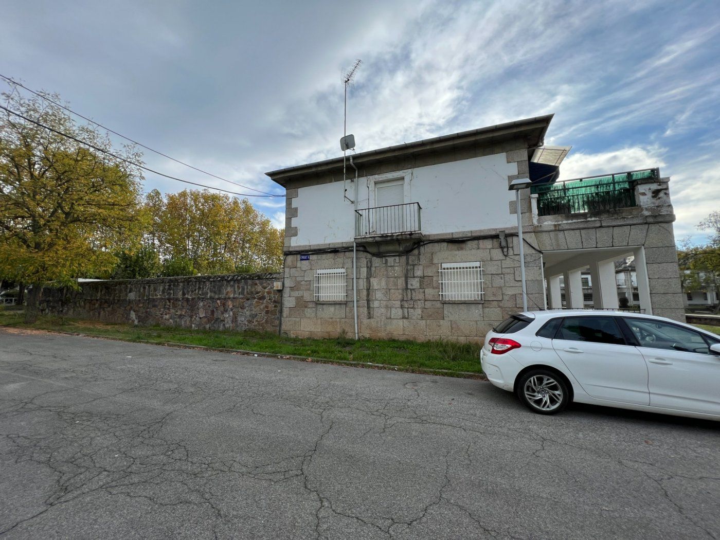 Flat for sale in Compostilla - Columbrianos