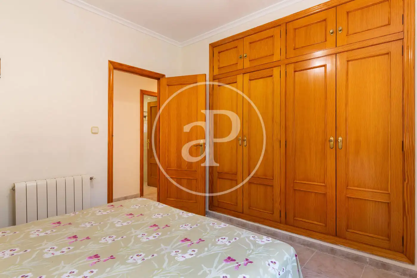 Habitación de Casa o chalet en venta en Paterna con Aire acondicionado, Calefacción y Jardín privado