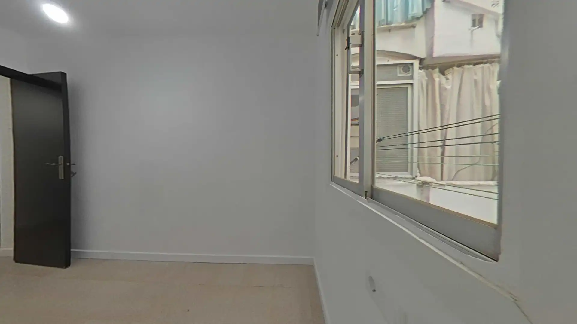 Habitación de Piso en venta en L'Hospitalet de Llobregat con Calefacción, Parquet y Horno