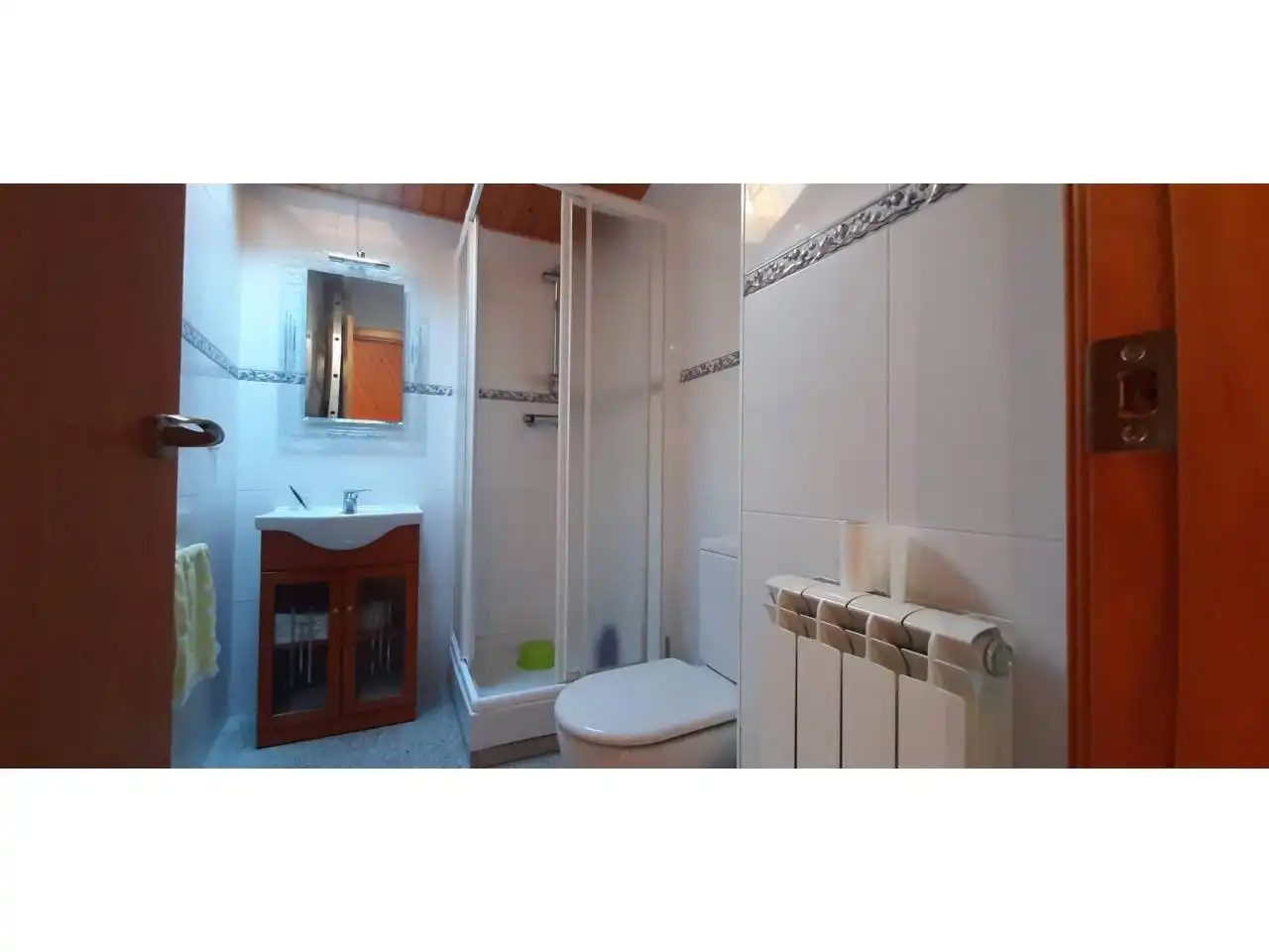 Bathroom of Houses for sale in Berga  with Heating, Private garden and Parquet flooring