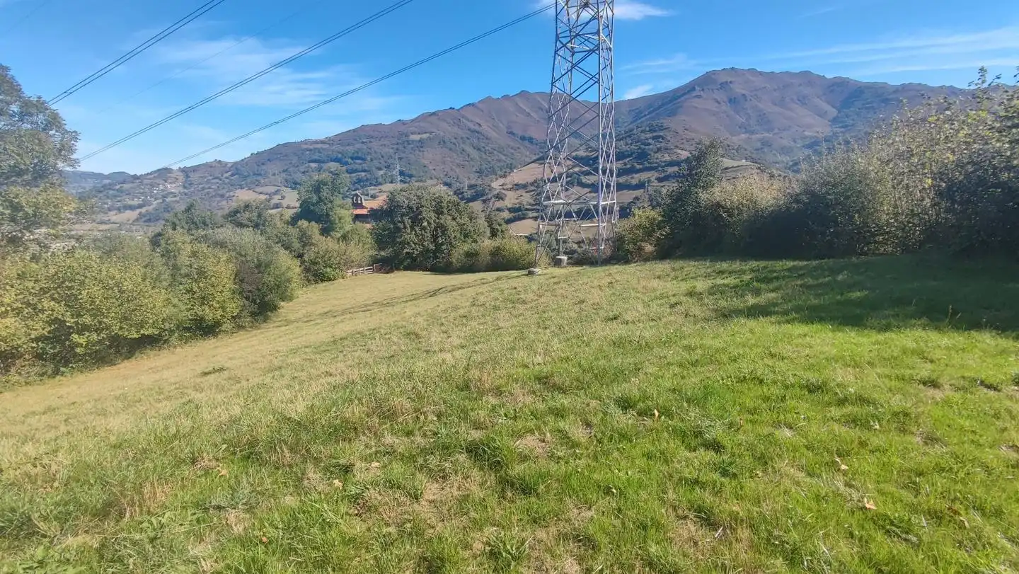 Land for sale in Lena