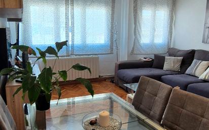 Living room of Flat for sale in Mataró  with Heating, Parquet flooring and Furnished