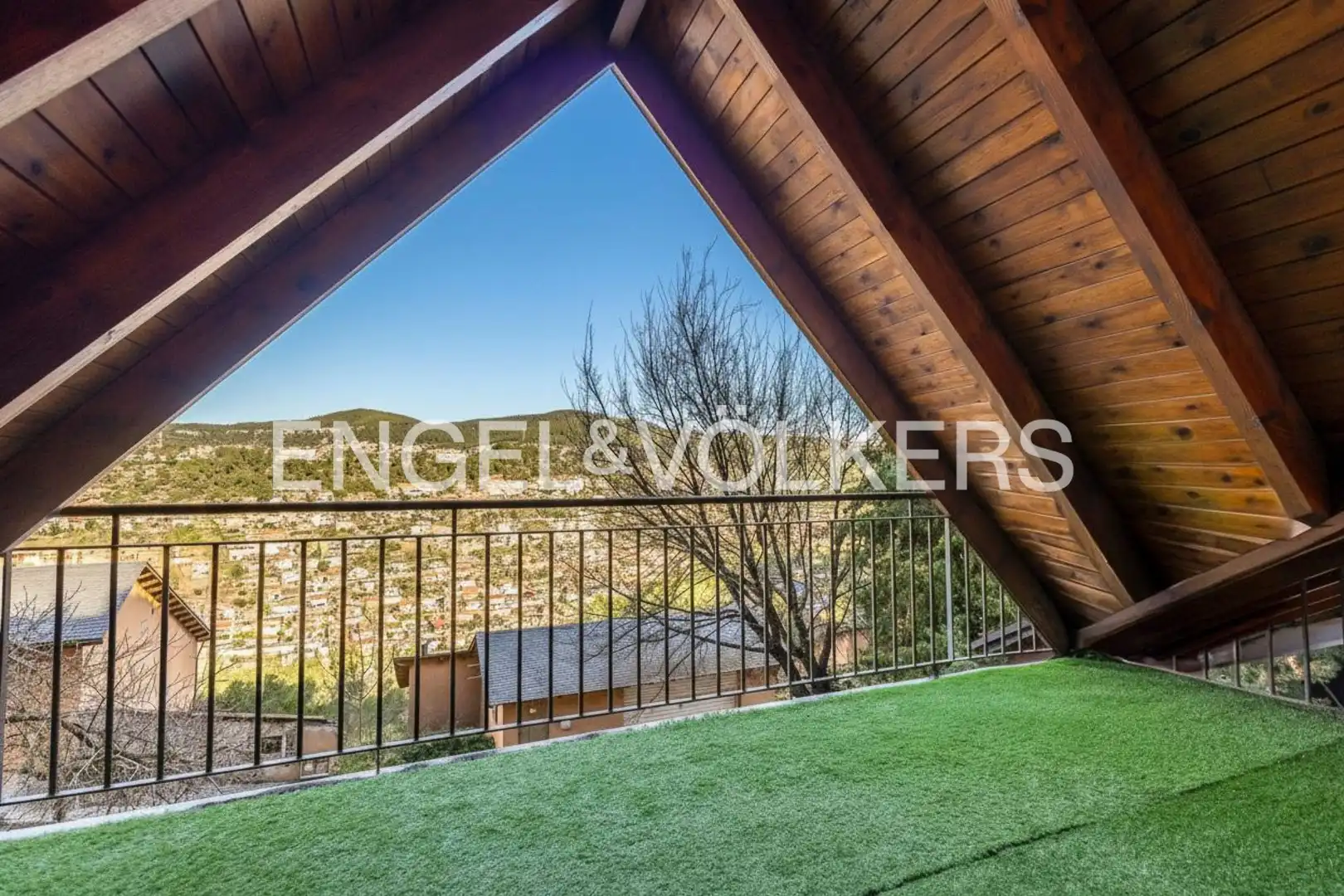 Terraza de Casa o chalet en venta en Vallirana con Calefacción, Jardín privado y Parquet