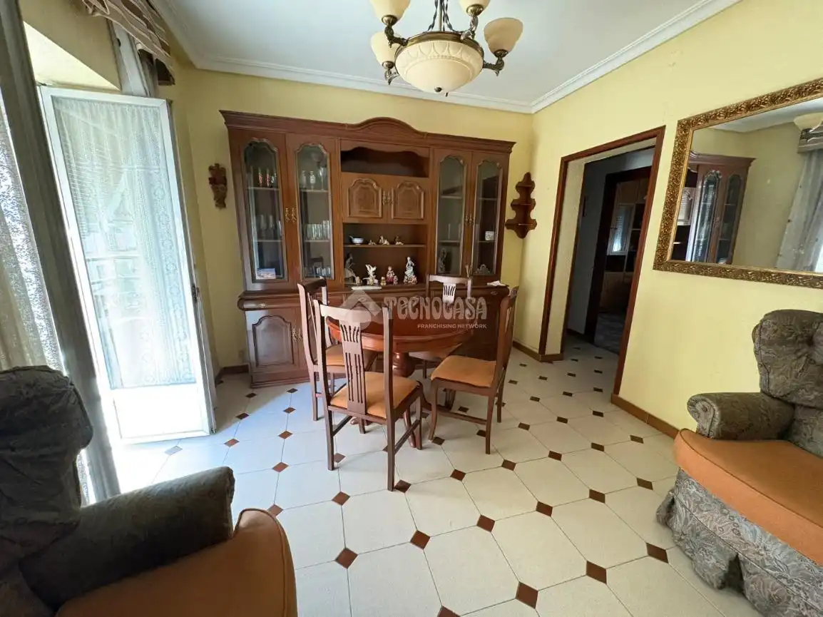 Piso con terraza en venta en Peñamefecit - Avda Barcelona, imagen 3