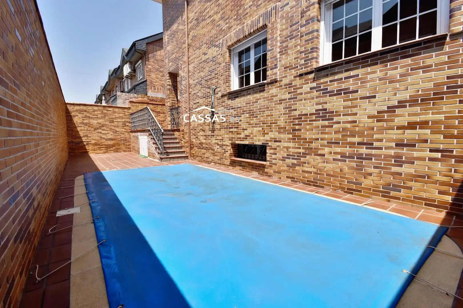 Piscina de Casa adosada en venda en Torrejón de Ardoz amb Aire condicionat, Calefacció i Parquet