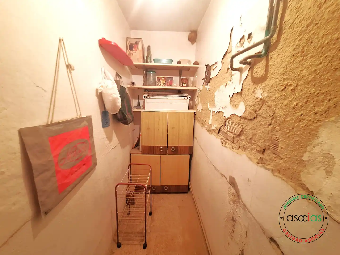 Detached homes for sale in Sahagún  with Heating, Private garden and Storage room