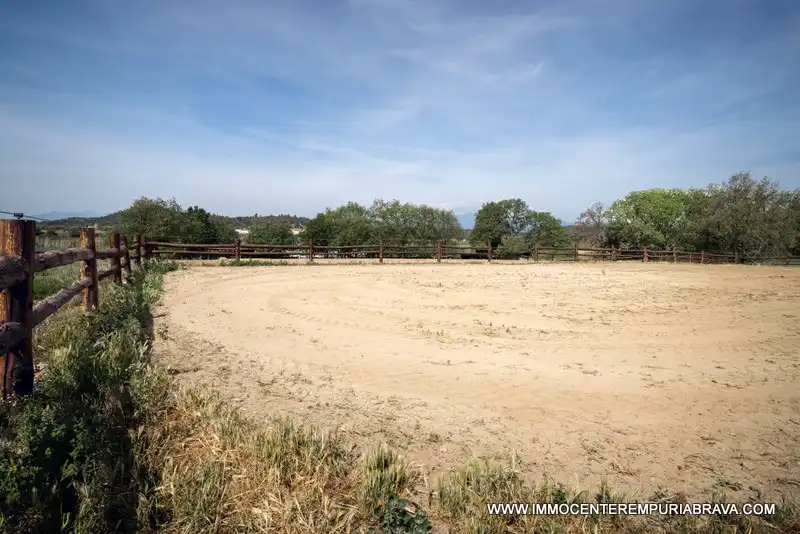 Finca rústica en venta en Masarac i Vilarnadal con Aire acondicionado, Jardín privado y Terraza