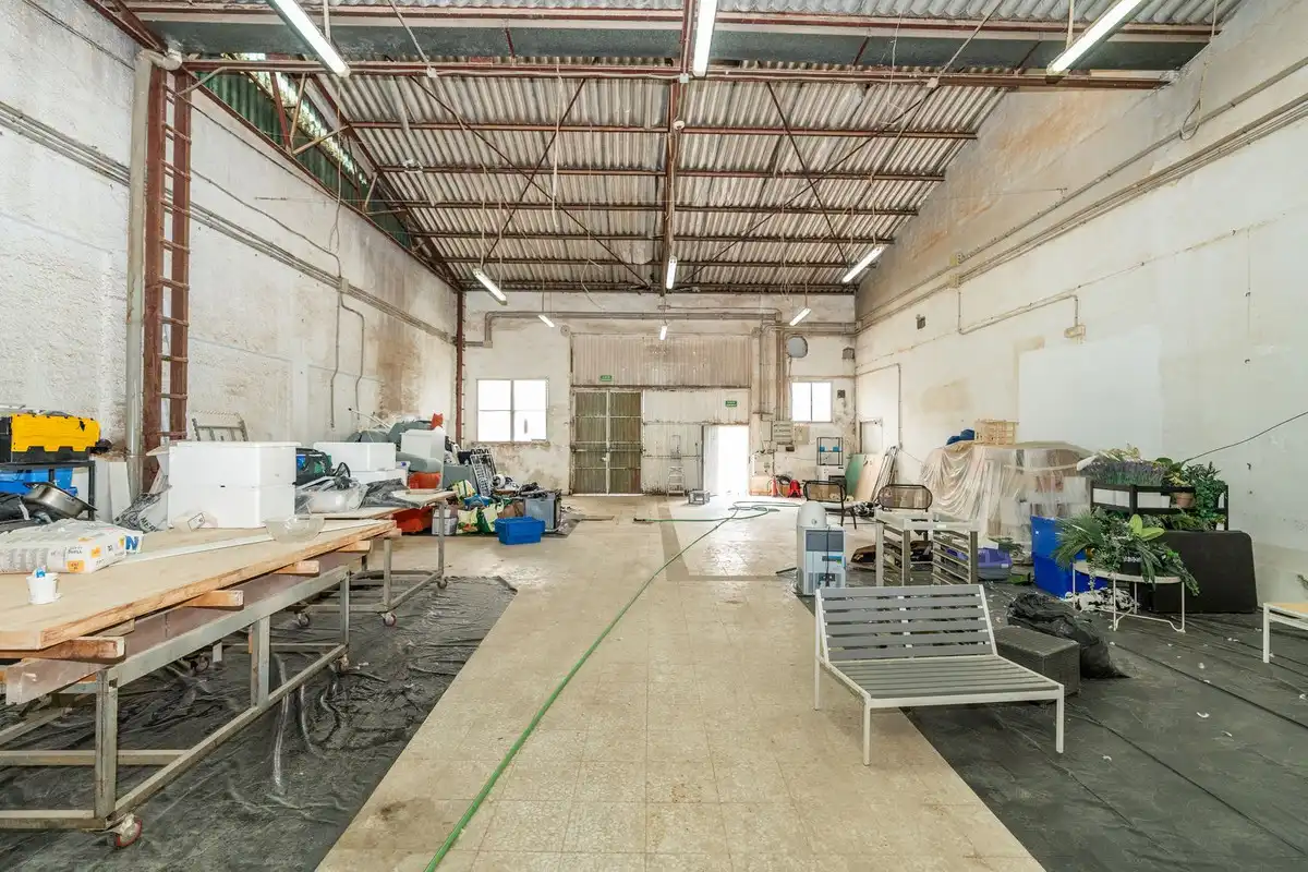 Commercial properties for sale in Milla de Oro