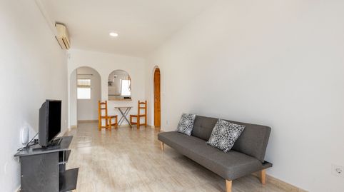Foto 5 de Ático de alquiler en Antonio Machado, Torrevieja