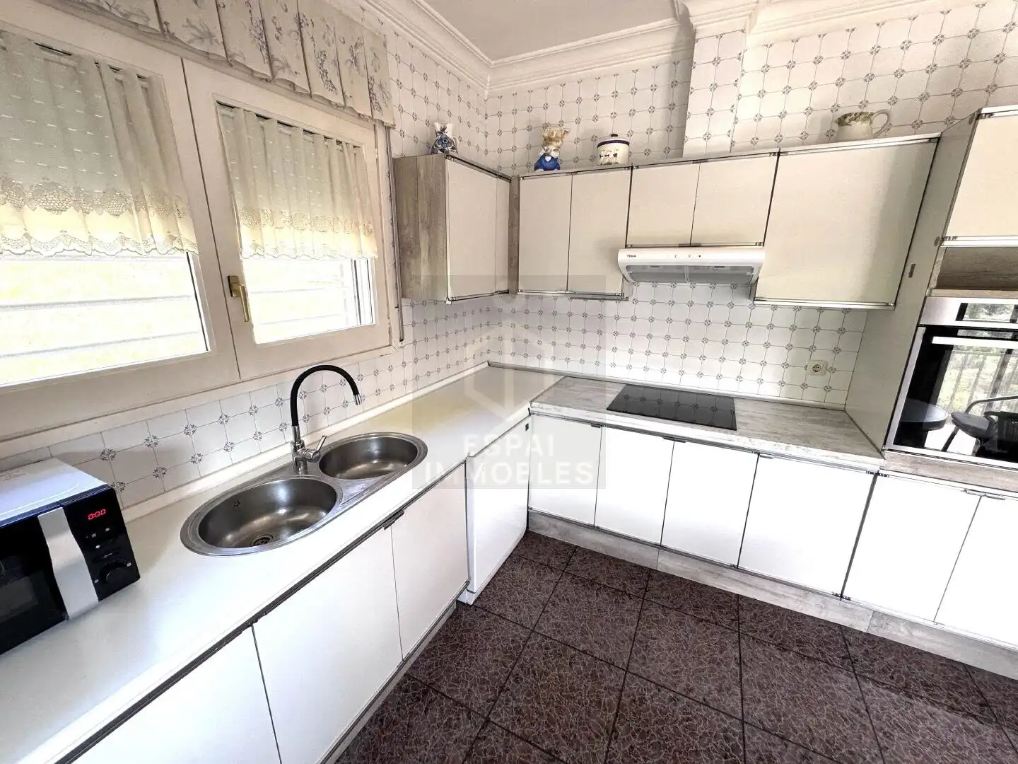 Kitchen of Houses for sale in Sant Salvador de Guardiola