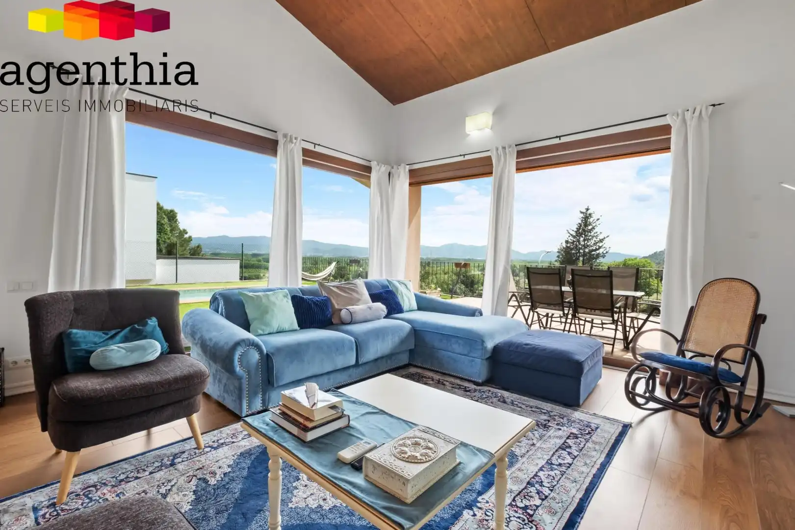 Sala de estar de Casa o chalet en venta en Cervià de Ter con Aire acondicionado, Calefacción y Terraza