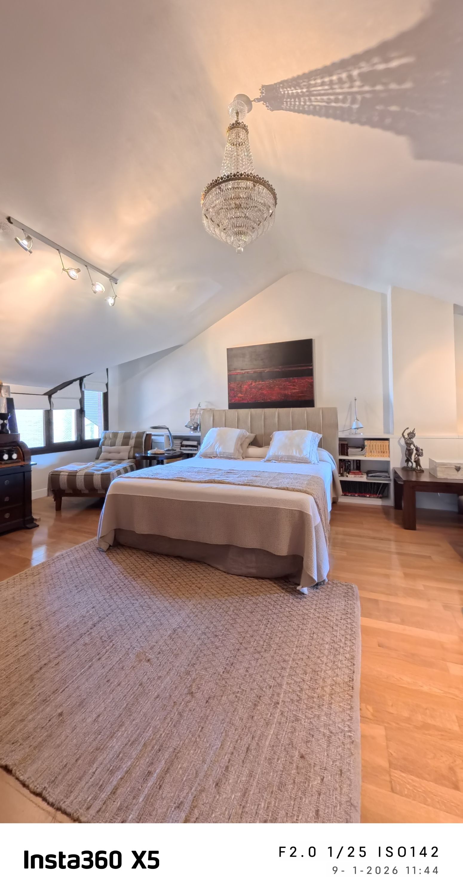 Bedroom of Attic for sale in  Logroño  with Air Conditioner, Heating and Private garden