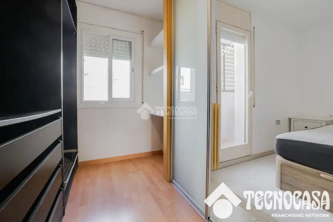Dormitori de Pis en venda en Vilassar de Mar amb Aire condicionat, Calefacció i Parquet