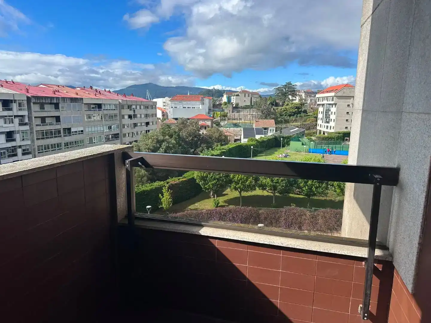 Terrassa de Apartament en venda en Vigo  amb Jardí privat, Parquet i Traster