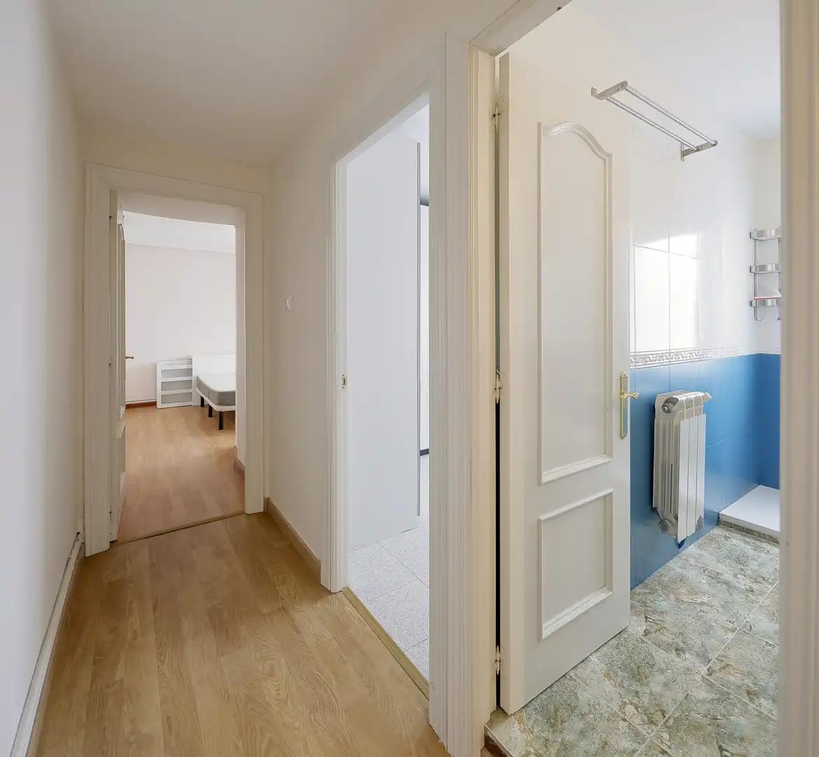 Piso en venta en Gijón  con Calefacción, Terraza y Amueblado