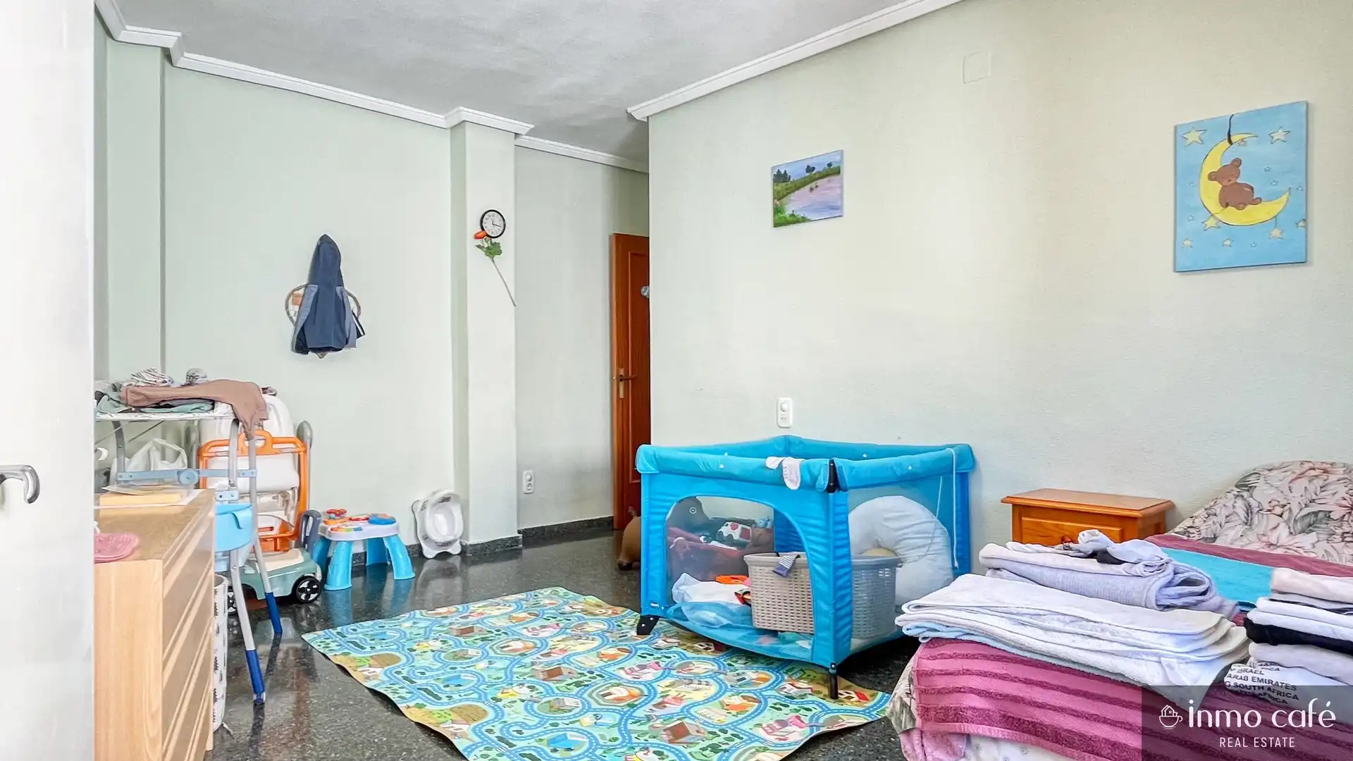 Habitación de Piso en venta en Canals