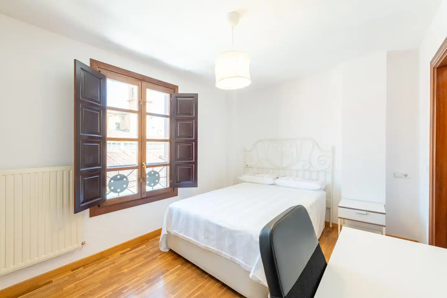 Wohnung zur Miete in Calle Fontán, Fontán