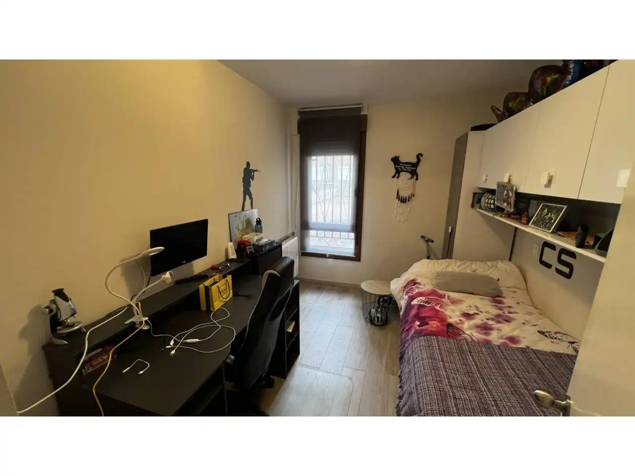 Habitación de Piso en venta en Espinosa de los Monteros con Calefacción, Terraza y Amueblado