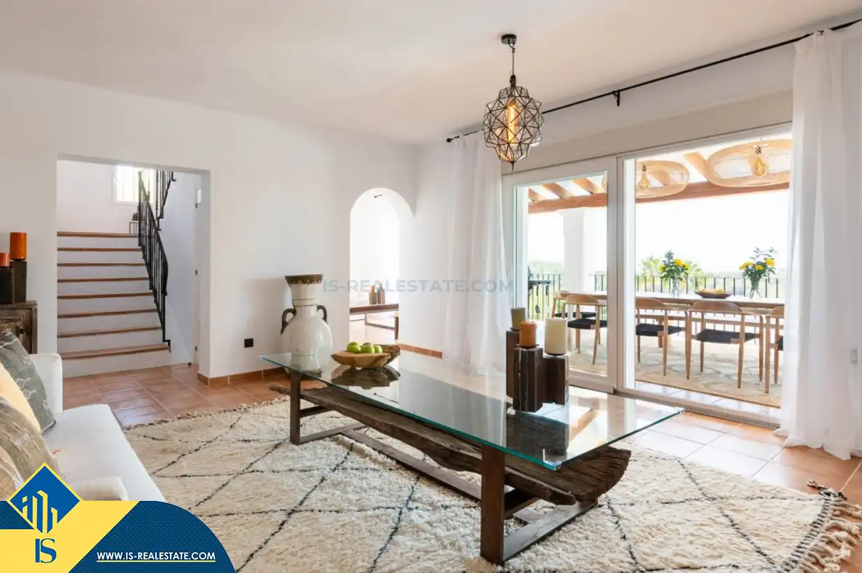 Sala d'estar de Casa o xalet en venda en Santa Eulària des Riu amb Aire condicionat, Calefacció i Jardí privat