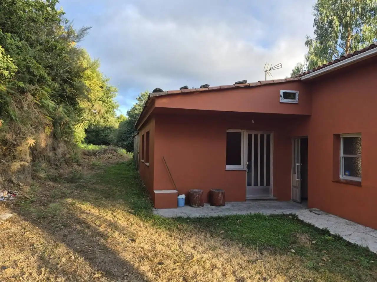 Exterior view of Houses for sale in Cesuras