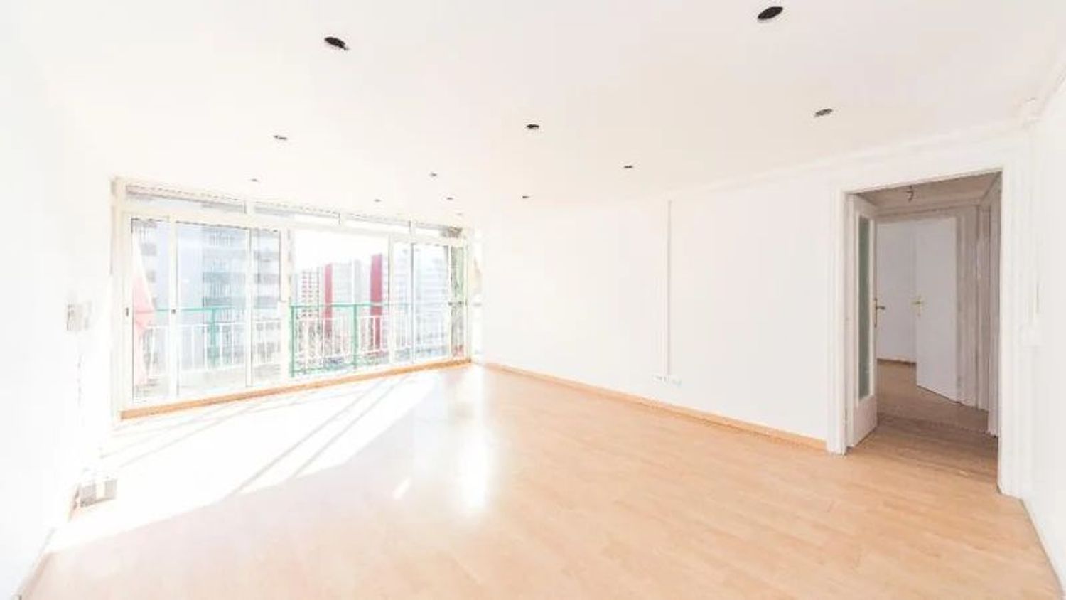 Sala d'estar de Pis en venda en L'Hospitalet de Llobregat