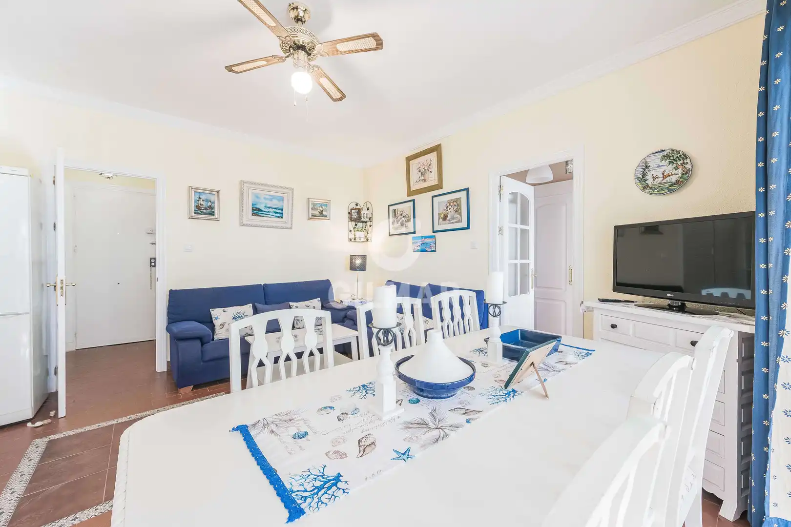 Living room of Flat for sale in Barbate  with Private garden, Swimming Pool and Balcony