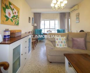 Sala d'estar de Pis en venda en  Cádiz Capital